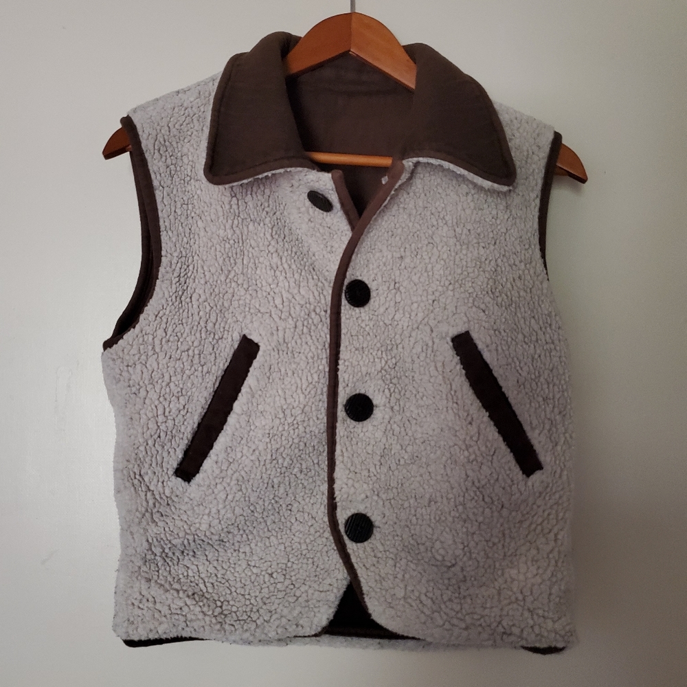 Tsunami Faux Shearling Reversible Vest Small